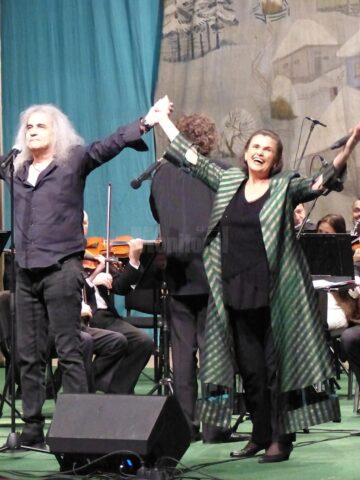 Sală plină și atmosferă de sărbătoare la Concertul „Magnificent Christmas” cu Felicia Filip, Cristi Minculescu și Filarmonica Botoșani