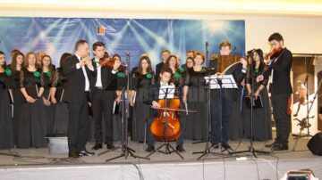 Concertul extraordinar „Melancolii de iarnă”, susținut de Grupul „Familia Șvart & Prietenii de la Drochia” și Corul „AmaDeus”