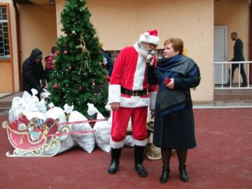 Nașterea Mântuitorului a fost sărbătorită la Școala Nr. 1 Suceava