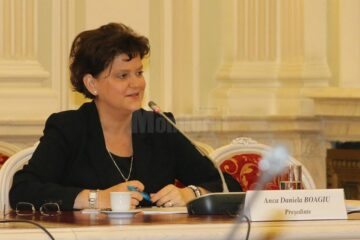 Fostul ministru Anca Boagiu și-a petrecut vacanța de Crăciun în Bucovina