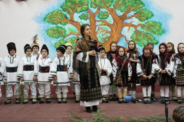 Festivalul „După datina străbună”, la Căminul Cultural din Cajvana