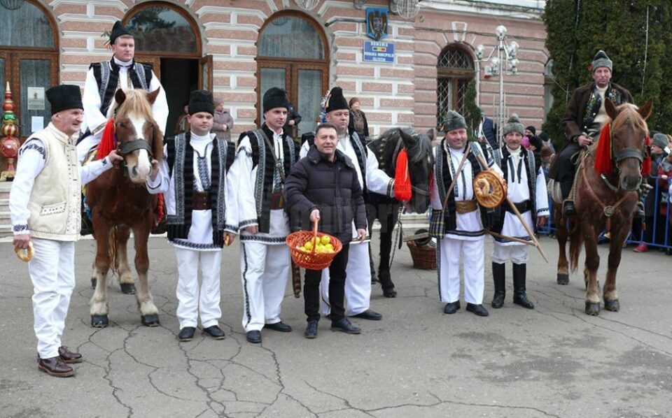 Urătorii din Rădășeni