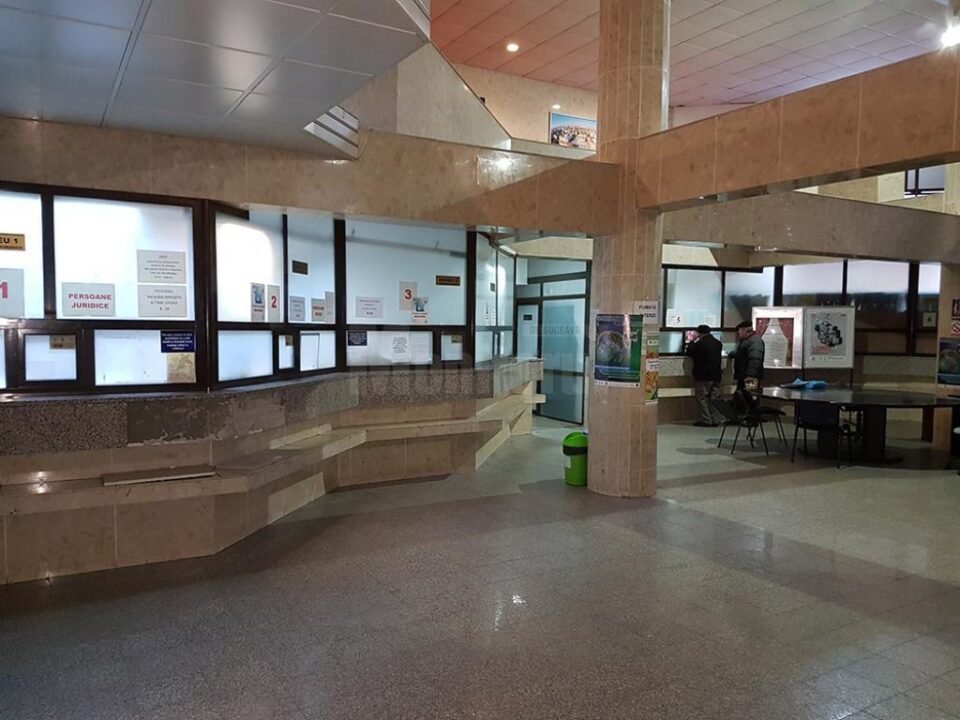 Sucevenii vor putea plăti de luni taxele și impozitele locale pe 2018