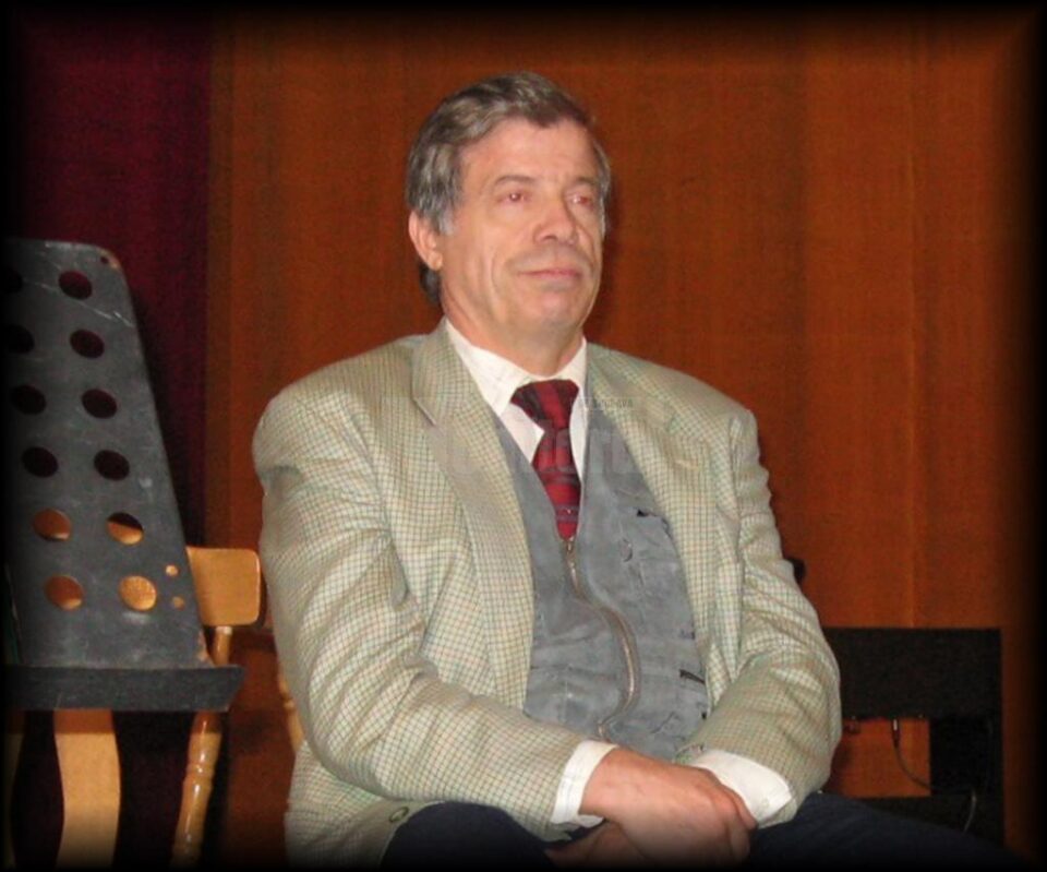 Profesorul Mihai Lazăr