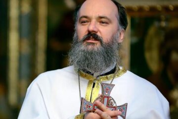 Privind înapoi cu bucurie - Pr. Constantin Sturzu