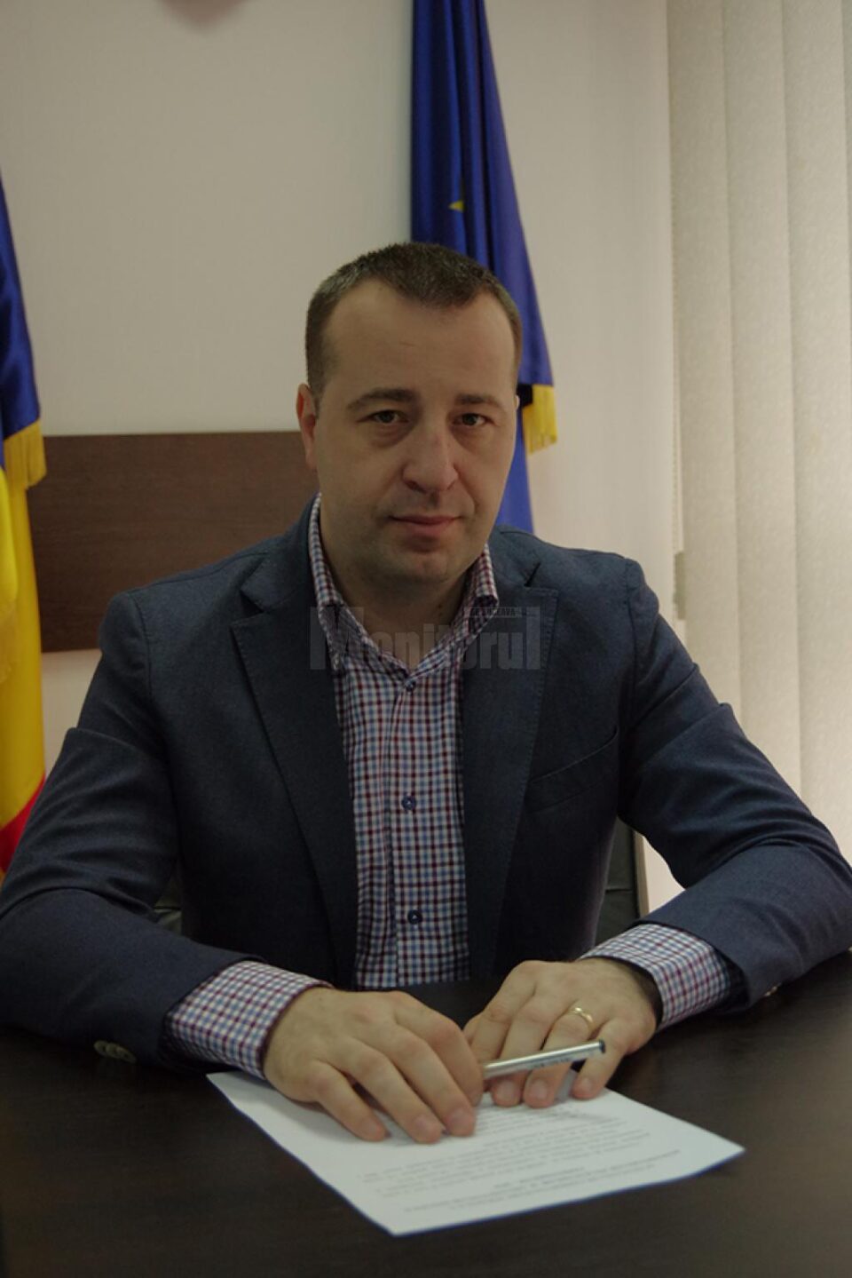 Viceprimarul Lucian Harșovschi, care gestionează activitatea de salubrizare a municipiului reședință de județ Viceprimarul Lucian Harșovschi, care gestionează activitatea de salubrizare a municipiului reședință de județ