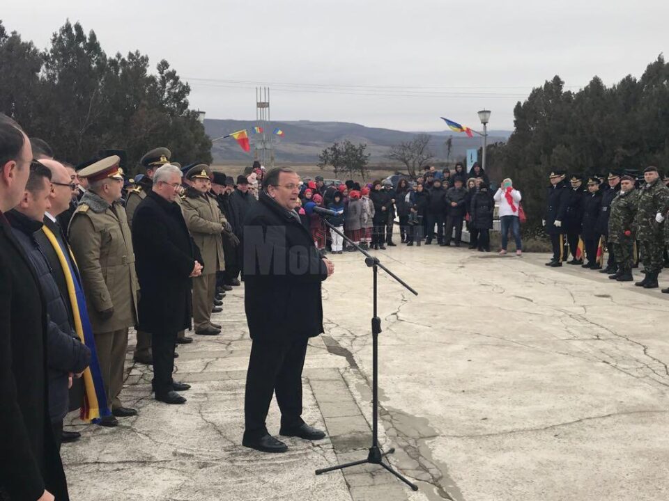 Gheorghe Flutur la Vaslui: „Ștefan ne unește, iar acum avem nevoie de modele și de unitate” Gheorghe Flutur la Vaslui: „Ștefan ne unește, iar acum avem nevoie de modele și de unitate”