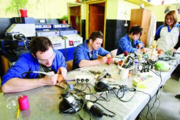 Bursa profesională nu poate fi cumulată cu bursele sociale. Foto: www.adevarul.ro