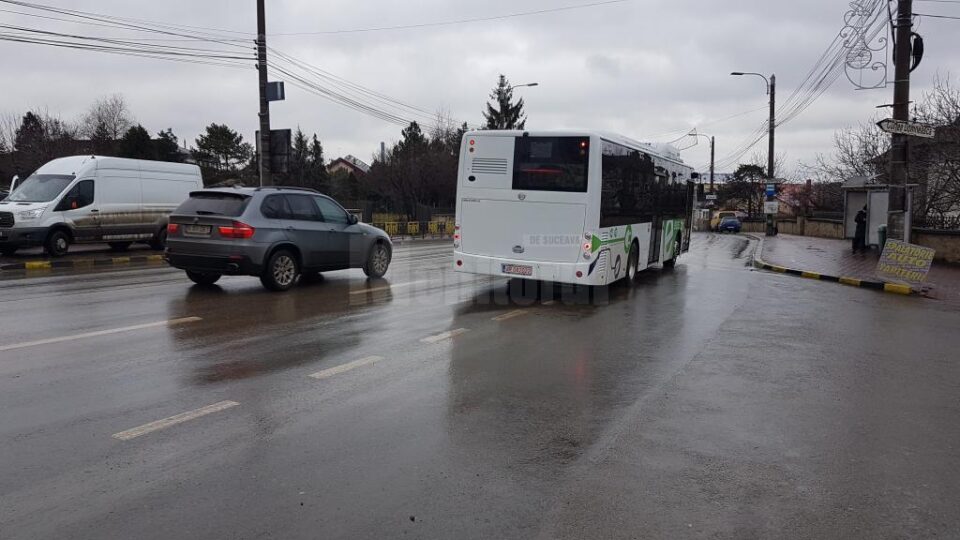 Un nou autobuz electric, modern, circulă de vineri, în Suceava