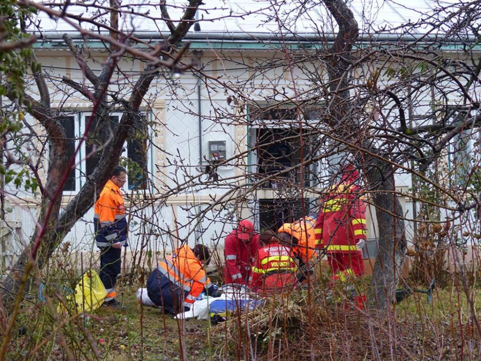 Manevrele de resuscitare au fost în zadar