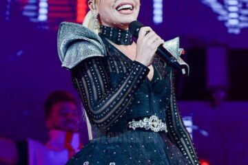 Loredana va concerta la Suceava marți, 20 martie