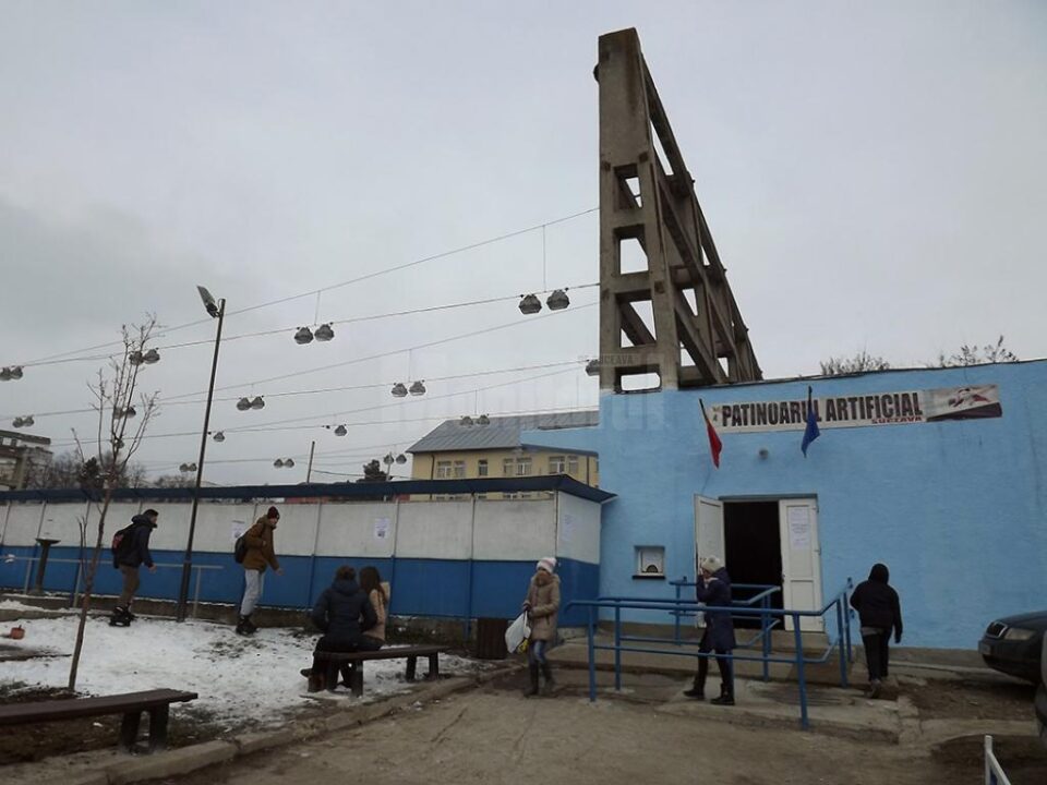 Patinoarul Areni are nevoie de numeroase lucrări de modernizare