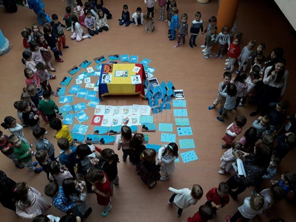 Școala Primară “Sfântul Ioan cel Nou de la Suceava” l-a comemorat pe Mihai Eminescu