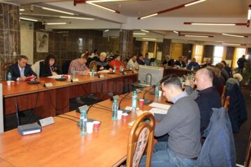 În 2018, consilierii locali suceveni sunt plătiți aproape dublu comparativ cu cât cîștigau la începutul anului 2017