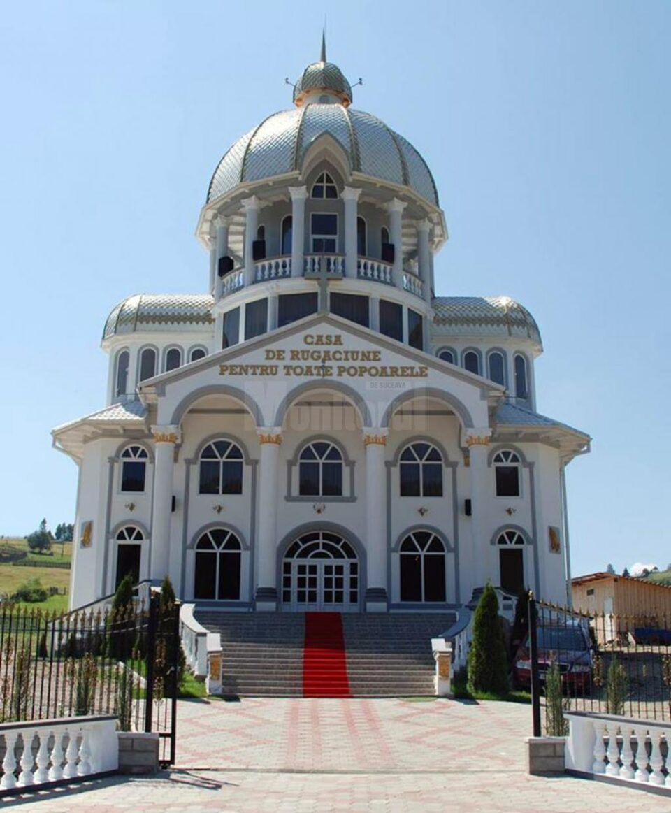 Biserica pe care câmpulungeanul a construit-o în satul Benia