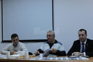 Primarul Ion Lungu, la dezbaterea bugetului pe cartiere