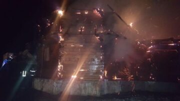 Incendiu devastator la biserica din Suha, comuna Mălini