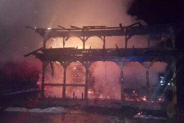 Incendiu devastator la biserica din Suha, comuna Mălini
