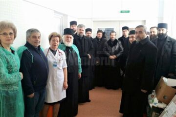 Preoții din Protoieria Fălticeni au donat un nou aparat medical Spitalului Municipal
