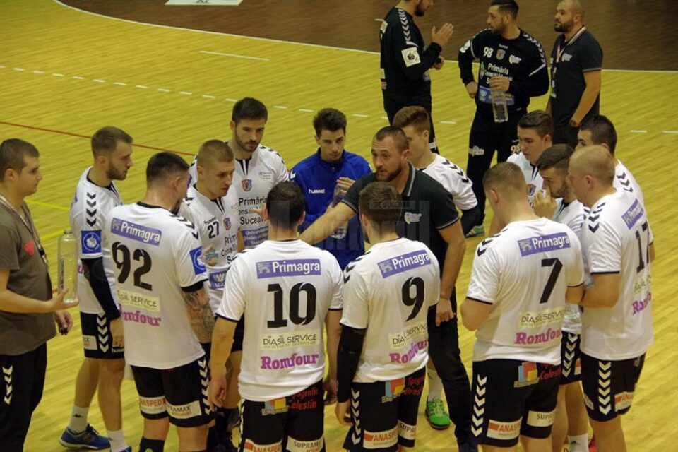 Handbaliștii suceveni au aflat că doar o singură echipă retrogradează direct Handbaliștii suceveni au aflat că doar o singură echipă retrogradează direct
