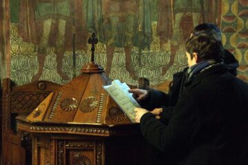 Rugăciunile sfinților ne ajută în această viață, și cu mult mai mult după moarte