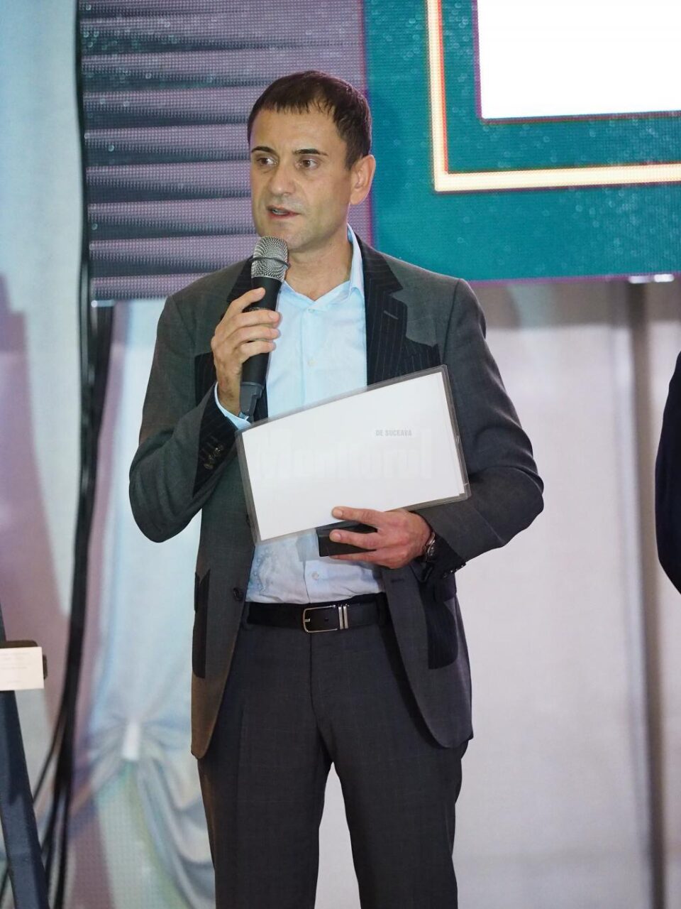 Vasile Armenean rămâne manager general al Betty Ice
