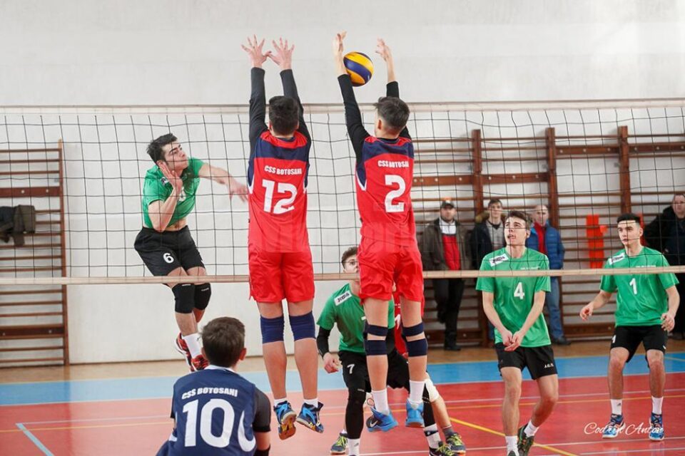 CSS Nicu Gane Fălticeni (în atac) a câștigat derby-ul seriei cu CS Botoșani