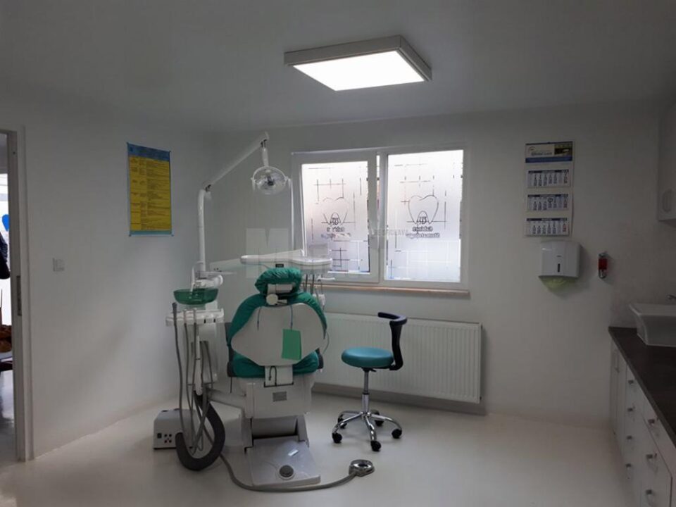 Cabinet stomatologic școlar a fost modernizat și dotat prin fonduri alocate de Primăria Rădăuți