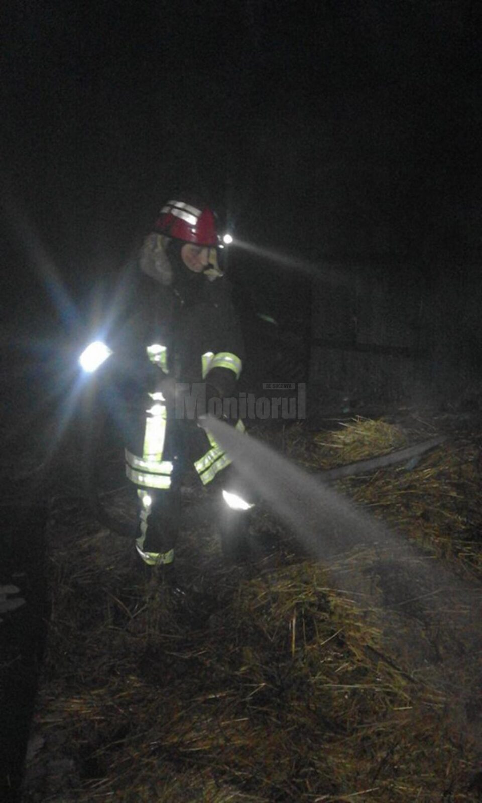 Incendiu la o anexă de lângă Piața din Solca