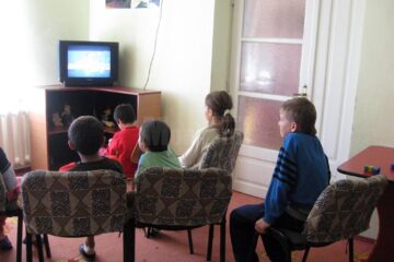 Peste o sută de copii au ajuns în Centrul de Urgență din cauza sărăciei, a violenței în familie sau după ce au fost abandonați de părinți