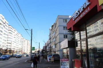 Oferte speciale și consultații gratuite, la trei ani de Eye’s Optic în Suceava