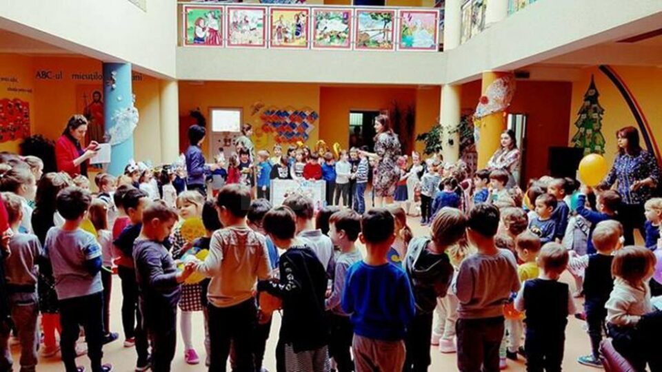 Activități recreative cu școlarii și preșcolarii de la Școala Primară „Sfântul Ioan cel Nou de la Suceava”