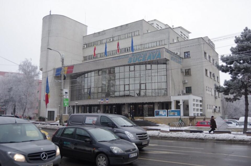 Primăria Suceava își păstrează în continuare întregul sediu de pe bulevardul 1 Mai