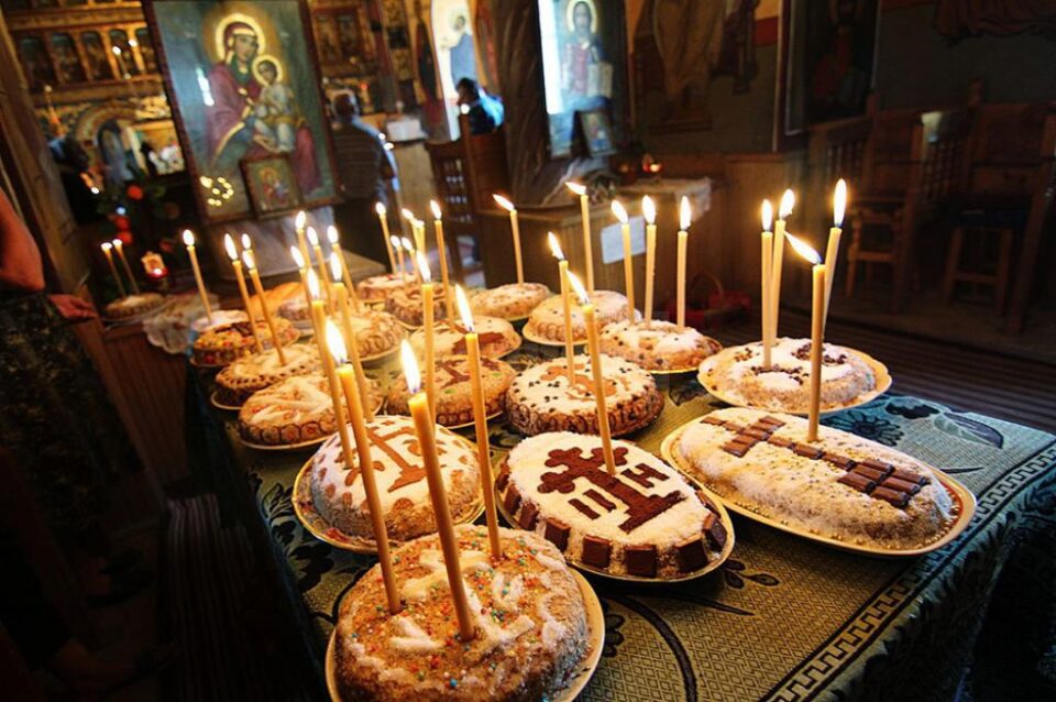 Astăzi se prăznuiește Sâmbăta morților sau Moșii de iarnă Astăzi se prăznuiește Sâmbăta morților sau Moșii de iarnă