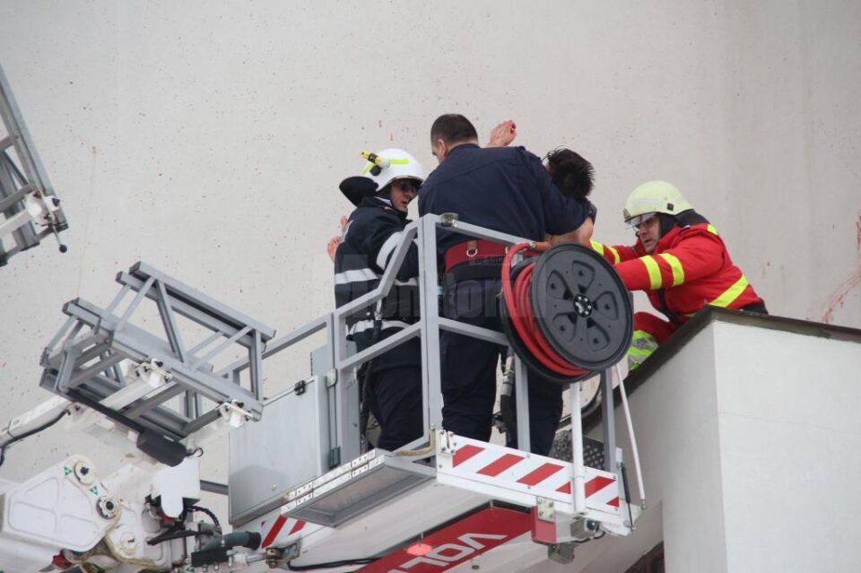 Intervenția pentru salvarea tânărului