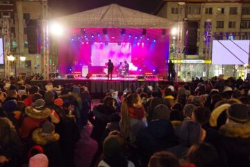 Carla's Dreams a adunat câteva mii de suceveni la concertul de sâmbătă seară