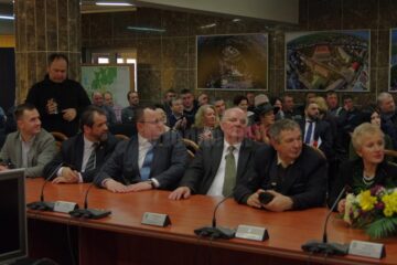 Ion Lungu a acordat diplome și medalii aniversare personalităților Sucevei la împlinirea a 630 de ani de atestare documentară