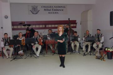 Coordonatoarea proiectului ”10 pentru folclor”, Mihaela Bârsan