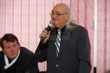Zeci de artiști, oficialități, elevi, prezenți la deschiderea proiectului ”10 pentru folclor”, ediția a III-a