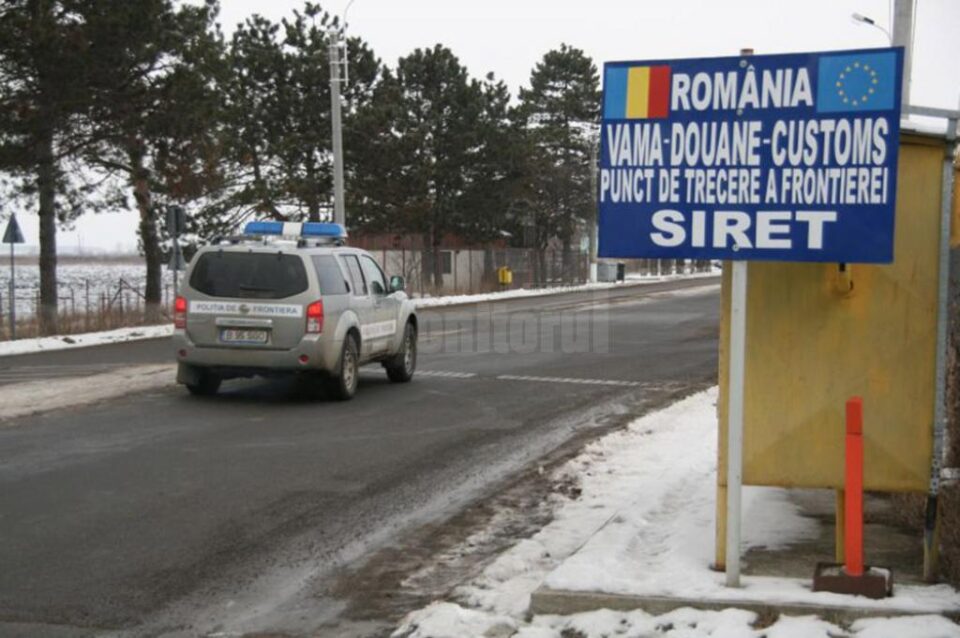 Coada de tiruri în Vama Siret s-a întins pe kilometri întregi la sfârșit de săptămână