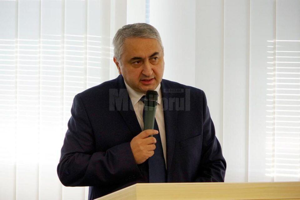 Valentin Popa vrea să schimbe formula de calcul a mediei de admitere