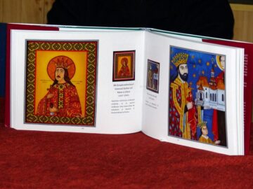 Picturi reproduse în albumul semnat de cei doi soți din Câmpulung