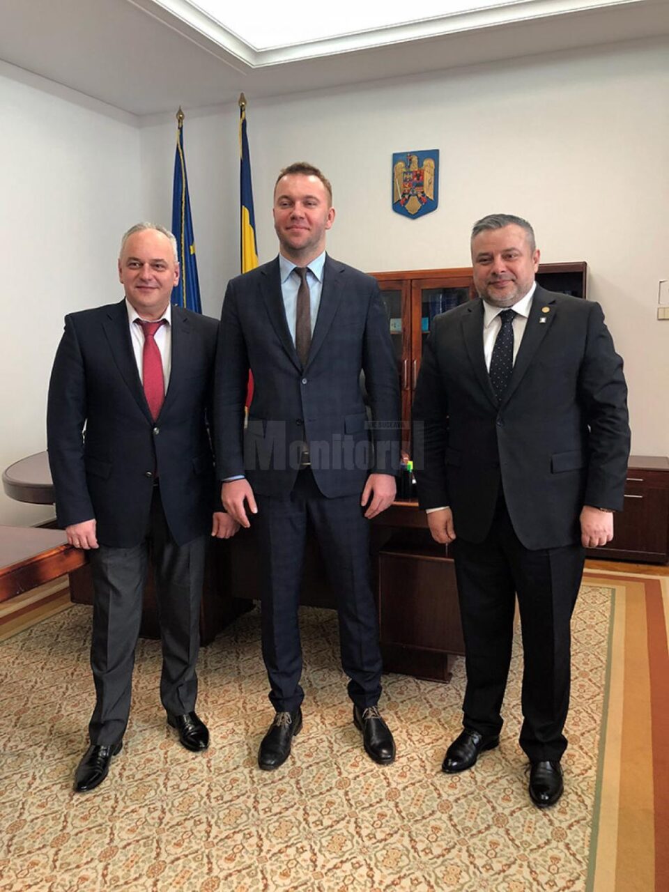 Ioan Balan, alături de Eminența Sa, Oleksandr Bankov, ambasadorul Ucrainei la București, și Paul Rohovei, consilier în cadrul Ambasadei Ioan Balan, alături de Eminența Sa, Oleksandr Bankov, ambasadorul Ucrainei la București, și Paul Rohovei, consilier în cadrul Ambasadei