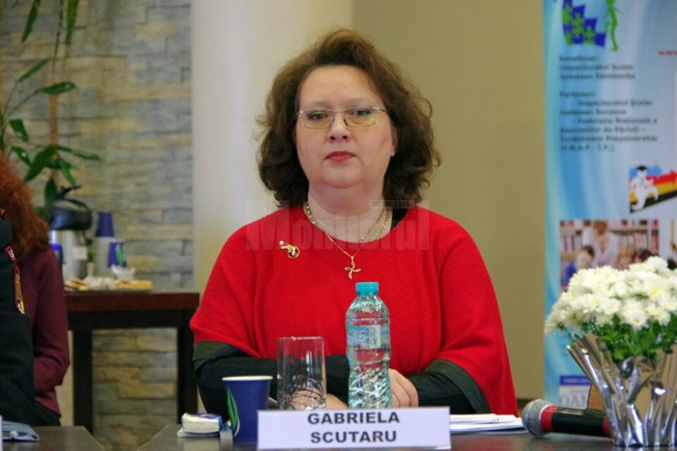 Inspectorii adjuncți Gabriela Scutaru și Cristian Cuciurean au primit calificativul „Foarte bine”