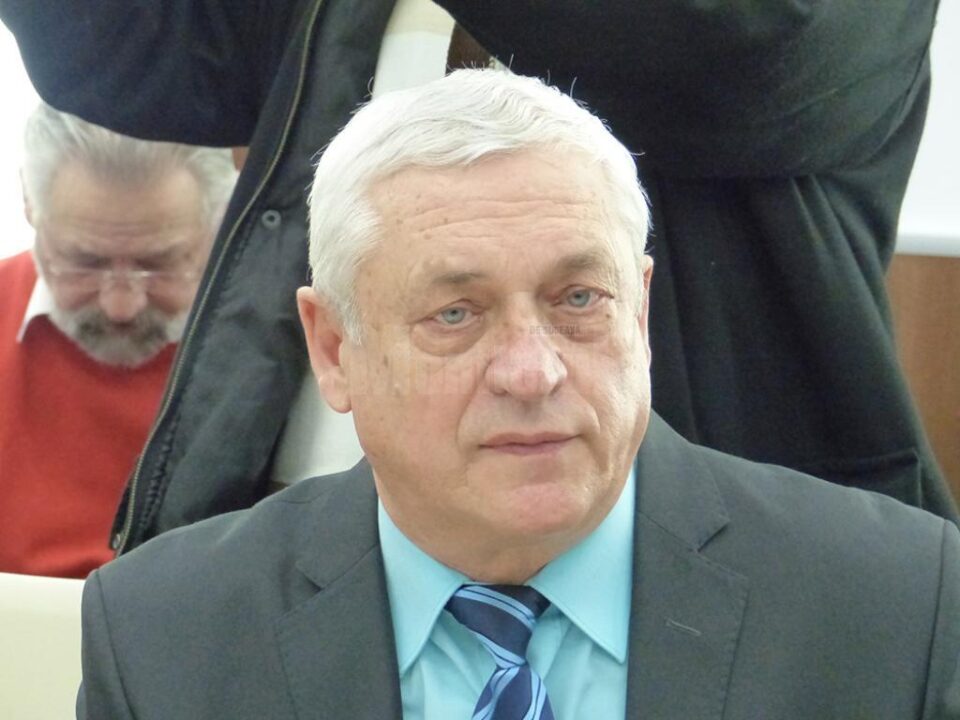 Șeful IȘJ Suceava, prof. Gheorghe Lazăr, a obținut calificativul „nesatisfăcător” Șeful IȘJ Suceava, prof. Gheorghe Lazăr, a obținut calificativul „nesatisfăcător”