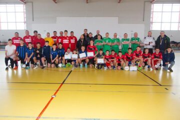 Poza de grup cu participanții la Memorialul "Nicolae Blându" de la Bosanci. Foto: Costel Drăgoi