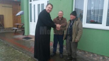 Familia cu șapte copii care a rămas fără locuință după incendiu va avea o casă nouă