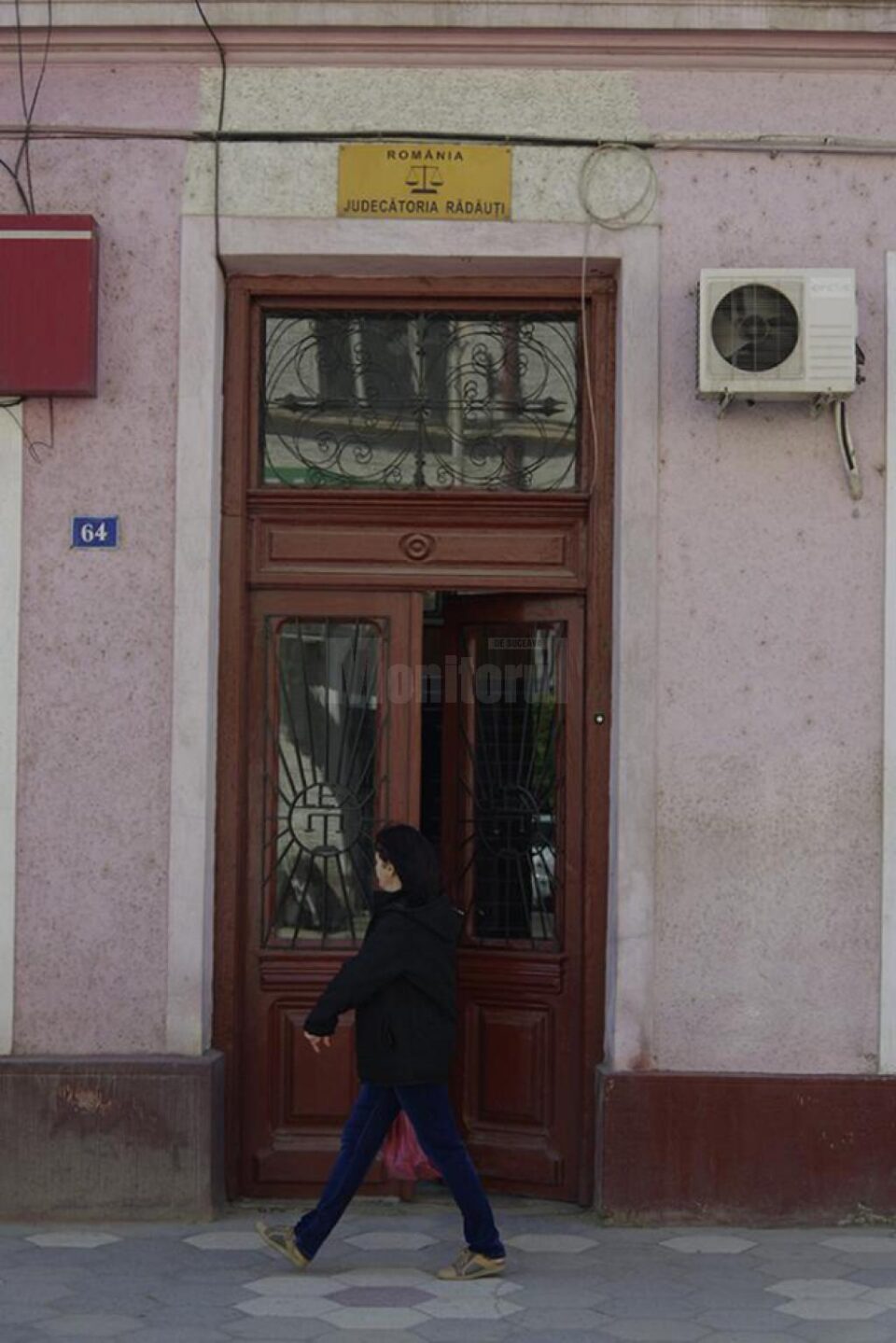 Judecătoria Rădăuți a dispus arestarea preventivă a inculpatului pe o perioadă de 30 de zile