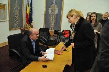 Lansarea cărții „Aventuri pe șase roți”