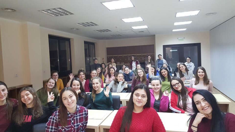 Practică pentru studenții care se pregătesc să devină profesori